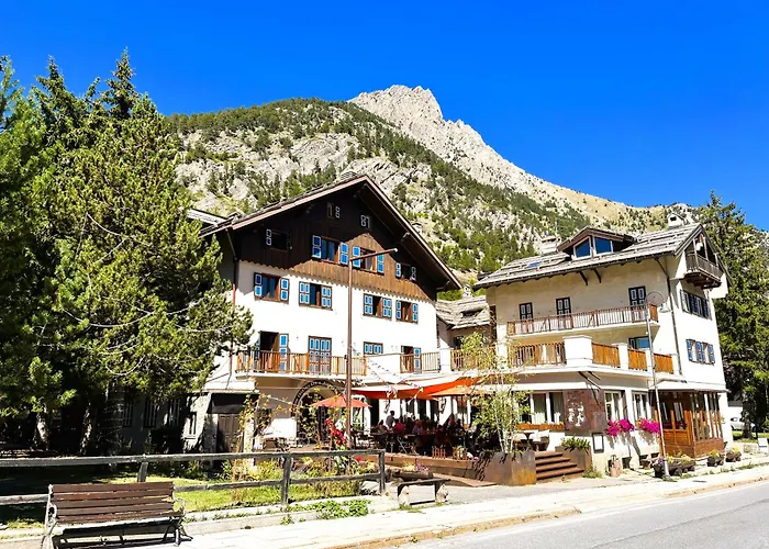 Aparthotel Claviere